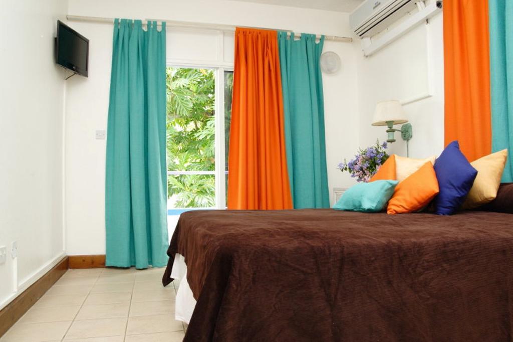Castle Comfort Lodge Roseau Room photo
